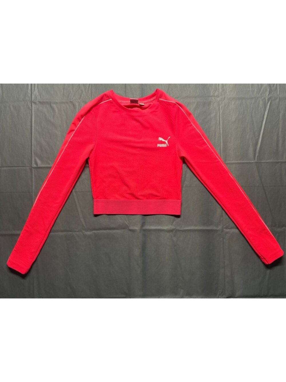Puma Classics Ribbed Long Sleeve Women's Crop T-Shirt Sz XS (SKU 26-0139)